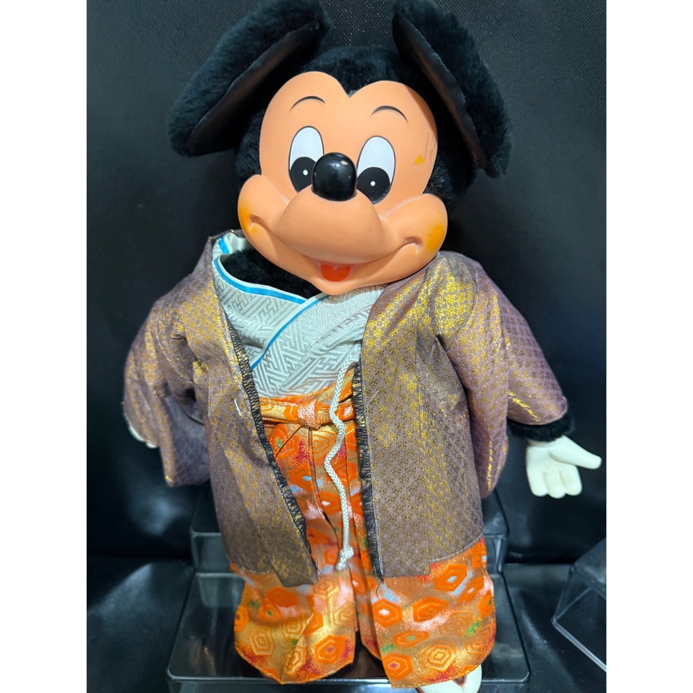 Vintage Disneyland Walt Disney World Mickey Mouse Japanese Kimono‎ Doll
